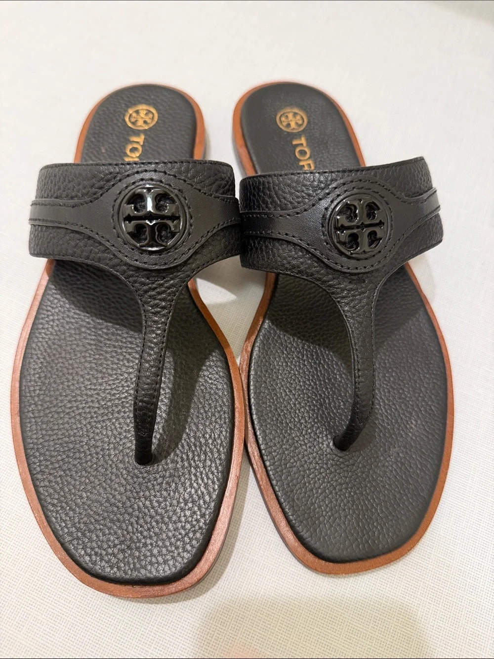 Tory Burch Carson Leather Thong Sandals Black